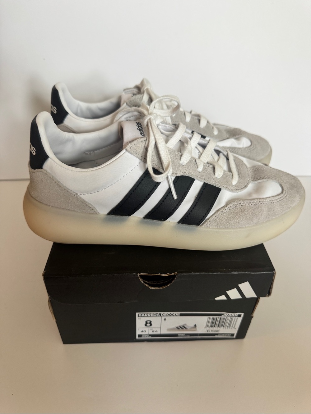 adidas White, Black & Light Gray Retro-Inspired Sneakers size 8